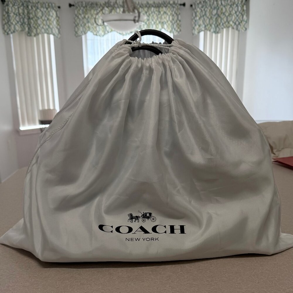 COACH Soft Empire Caryall Bag 40 - Picture 3 of 5
